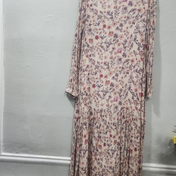 Floral Long Sleeve Dress in Cream and Purple - Picture 3 of 4